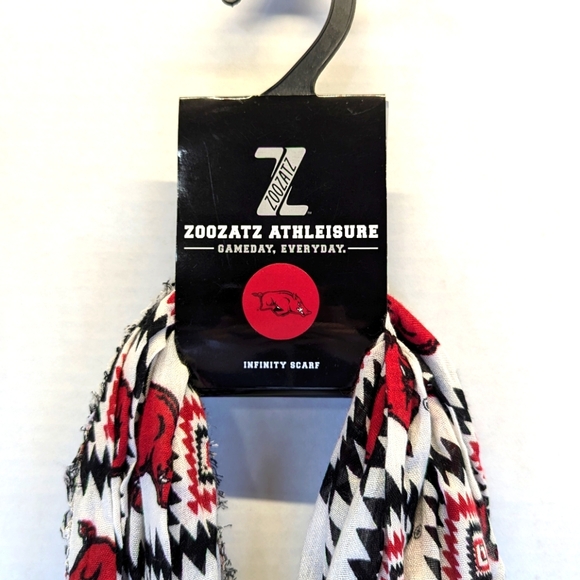 Arkansas Razorbacks Infinity Scarf Zoozats Athleisure Football - Picture 2 of 5